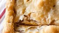 All Butter Really Flakey Pie Dough {with Step-by-Step Video!} All Butter Really Flakey Pie Dough {with Step-by-Step Video!}