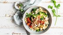 Spirelli tricolore salad with artichoke, broccoli and smoked trout Spirelli tricolore salad with artichoke, broccoli and smoked trout