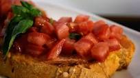 Bruschetta al pomodoro e basilico: una ricetta semplice e buonissima! Bruschetta al pomodoro e basilico: una ricetta semplice e buonissima!