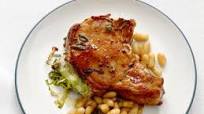 Cheese-Stuffed Pork Chops Cheese-Stuffed Pork Chops