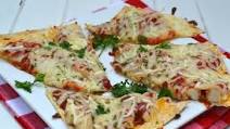 Flatbread Chicken Parmesan Pizza Flatbread Chicken Parmesan Pizza