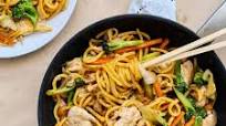 Chicken noodle stir fry Chicken noodle stir fry