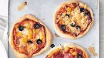 Mini top-your-own pizzas Mini top-your-own pizzas