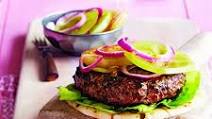 Burgers with pickled green tomatoes Burgers with pickled green tomatoes