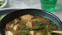 White Chicken Salan or White Chicken Curry White Chicken Salan or White Chicken Curry