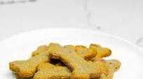 The Best Homemade Dog Treats Recipe (Vet Approved) The Best Homemade Dog Treats Recipe (Vet Approved)