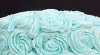 Fluffy White Cake with Vanilla Buttercream Fluffy White Cake with Vanilla Buttercream