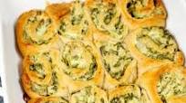 Spinach and Artichoke Crescent Rolls Spinach and Artichoke Crescent Rolls