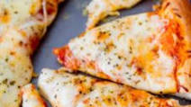 Homemade Extra Cheese Pizza Homemade Extra Cheese Pizza