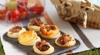 Mini Pork Pies With Caramelised Onion Mini Pork Pies With Caramelised Onion