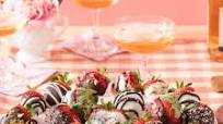 Chocolate Covered Strawberries Chocolate Covered Strawberries
