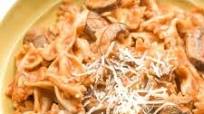 Farfalle Pasta with Mushroom Rosé Sauce Farfalle Pasta with Mushroom Rosé Sauce