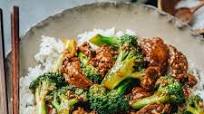Chinese Beef and Broccoli (牛肉炒西兰花) Chinese Beef and Broccoli (牛肉炒西兰花)
