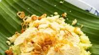 Vietnamese Sticky Rice with Hand-Cut Mung Bean (Xoi Xeo) Vietnamese Sticky Rice with Hand-Cut Mung Bean (Xoi Xeo)