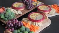 How To Put Together a Hummus Plate How To Put Together a Hummus Plate