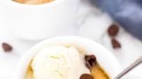 Chocolate Chip Cookie in a Mug Chocolate Chip Cookie in a Mug