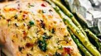 Lemon Parmesan Salmon & Asparagus Foil Packs Lemon Parmesan Salmon & Asparagus Foil Packs