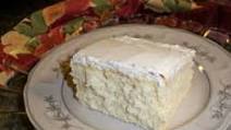 Mom's Simple White Cake Recipe Mom's Simple White Cake Recipe