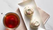 Copycat Starbucks Egg White, Roasted Red Pepper, & Spinach Egg Bites Copycat Starbucks Egg White, Roasted Red Pepper, & Spinach Egg Bites