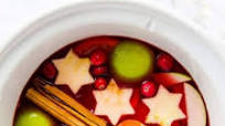 Warm Crockpot Christmas Punch Warm Crockpot Christmas Punch