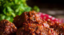 Homemade Meatballs in Marinara Sauce Homemade Meatballs in Marinara Sauce