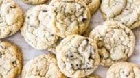 Soft and Chewy Chocolate Chip Cookies Soft and Chewy Chocolate Chip Cookies