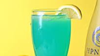 Tropical Turquoise Hpnotiq Cocktail Tropical Turquoise Hpnotiq Cocktail
