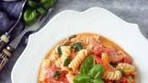 Baked Feta Pasta - Tiktok Recipe Baked Feta Pasta - Tiktok Recipe