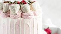 White Chocolate Covered Strawberry Cake White Chocolate Covered Strawberry Cake