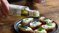 Whipped Ricotta Crostini with Basil & Garlic Olive Oil Whipped Ricotta Crostini with Basil & Garlic Olive Oil