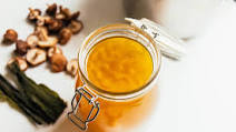 Instant Pot Immune-Boosting Chicken Broth Instant Pot Immune-Boosting Chicken Broth