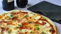 Crispy Thin Crust Barbecue Chicken Pizza Crispy Thin Crust Barbecue Chicken Pizza