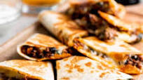 Cheesy Ground Beef Quesadillas Cheesy Ground Beef Quesadillas