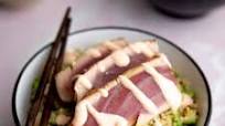 Seared Tuna Steaks Recipe with Spicy Sriracha Sauce Seared Tuna Steaks Recipe with Spicy Sriracha Sauce