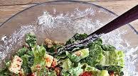 Zesty Vegan Caesar Salad with Croutons Zesty Vegan Caesar Salad with Croutons