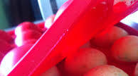 How to use a silicone cake pop moulder How to use a silicone cake pop moulder