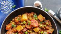 Aloo Gajar Matar Sabzi ki Recipe, Punjabi Style Gajar Aloo Matar Aloo Gajar Matar Sabzi ki Recipe, Punjabi Style Gajar Aloo Matar