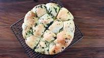 Mozzarella and Guacamole Stuffed Dough Balls Mozzarella and Guacamole Stuffed Dough Balls