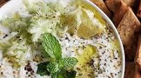 Tzatziki (Yogurt Cucumber Sauce) Tzatziki (Yogurt Cucumber Sauce)