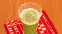 Ginger, Coriander And Cucumber Juice Ginger, Coriander And Cucumber Juice