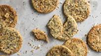 Salty-Sweet Poppy Onion Crackers Recipe Salty-Sweet Poppy Onion Crackers Recipe
