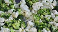 Roasted Cauliflower and Broccoli Cheddar Soup Roasted Cauliflower and Broccoli Cheddar Soup