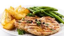 What Vegetable Goes with Pork Chops? 5 Healthy Sides What Vegetable Goes with Pork Chops? 5 Healthy Sides