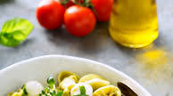 Caprese Tortellini Pasta Salad Caprese Tortellini Pasta Salad