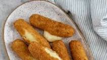 Air Fryer Frozen Mozzarella Sticks Air Fryer Frozen Mozzarella Sticks