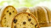 Almond Date Bundt Cake Almond Date Bundt Cake