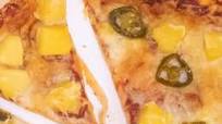 Jalapeno Pineapple & Garlic Pizza Jalapeno Pineapple & Garlic Pizza