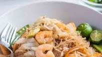 Pancit Bihon (Filipino Rice Noodles) Pancit Bihon (Filipino Rice Noodles)