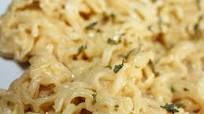 Cheesy Ramen Noodles Cheesy Ramen Noodles