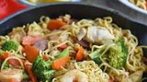 Mock Pancit Canton Stir-Fry Mock Pancit Canton Stir-Fry